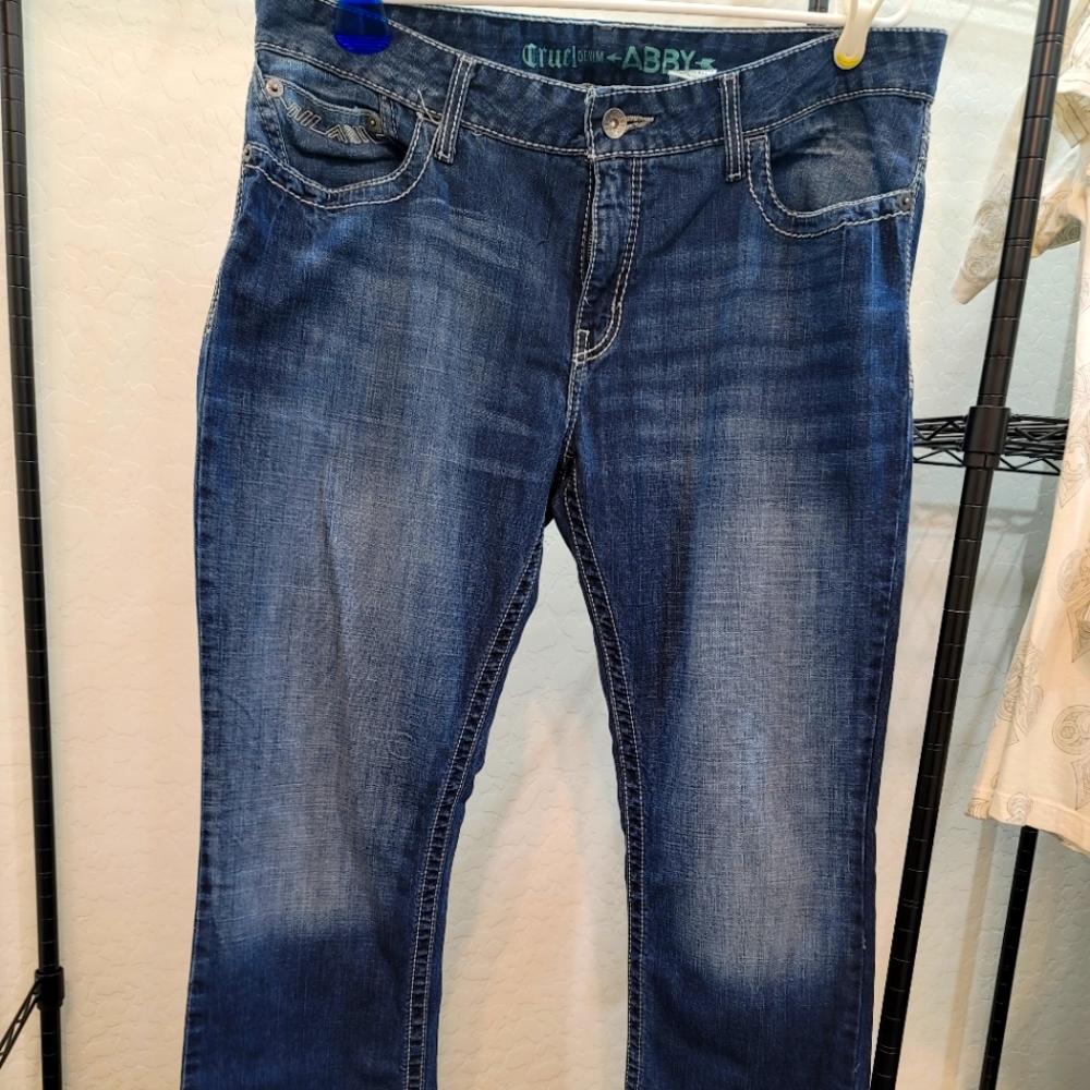 Cruel girl jeans